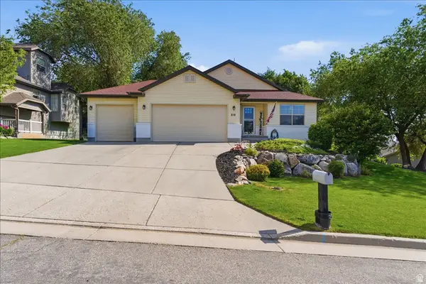 216 E Appaloosa Way, Willard, UT 84340