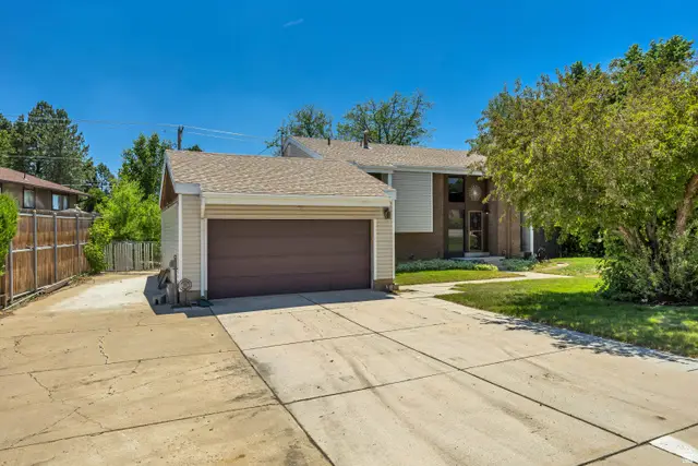1063 Oxford Dr, Ogden, UT 84403 - #1