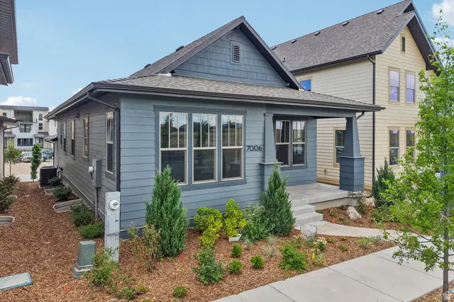 7006 W Terraine Rd, West Jordan, UT 84081 - #3