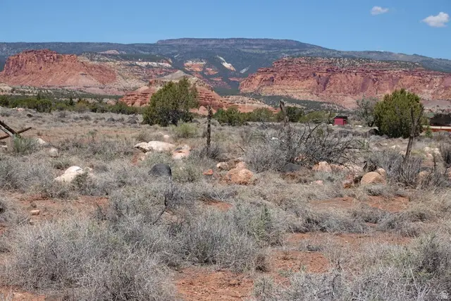 90 W 400 St N #7, Torrey, UT 84775 - #1
