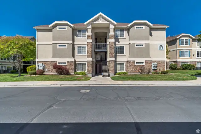 123 N Romney Ln #301, Pleasant Grove, UT 84062 - #2