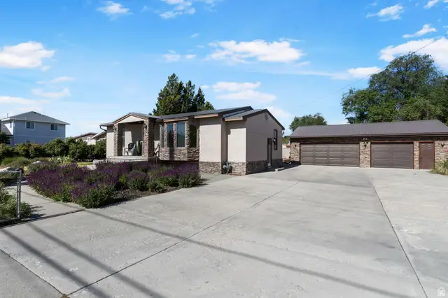 7318 S 2700 W, West Jordan, UT 84084 - #2
