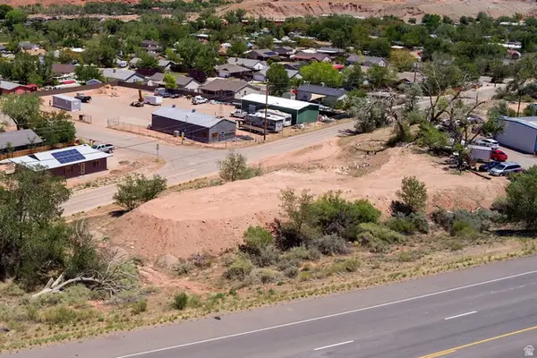 1261 S Highway 191, Moab, UT 84532