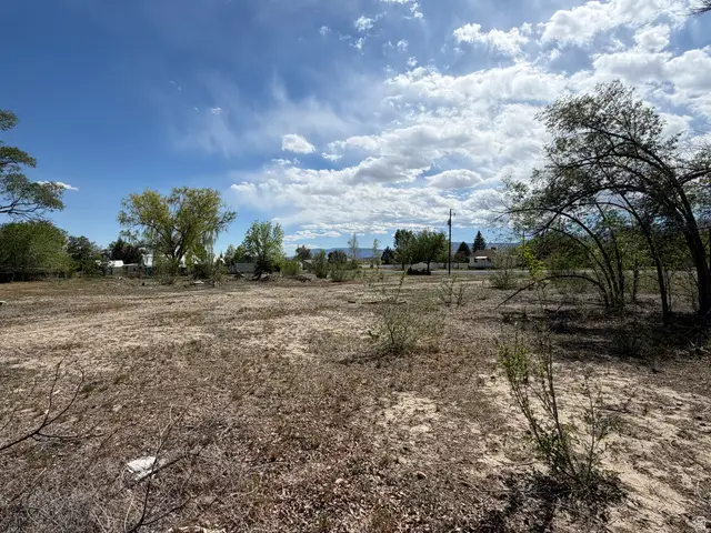 295 W 200 N, Castle Dale, UT 84513 - #2