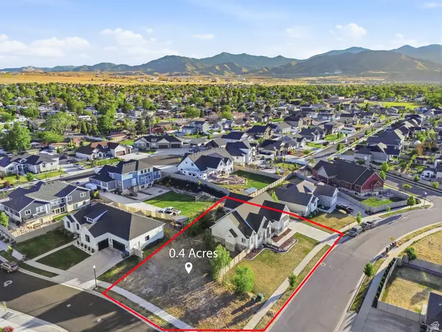 6471 W Newton Farm Dr, West Valley City, UT 84128 - #3