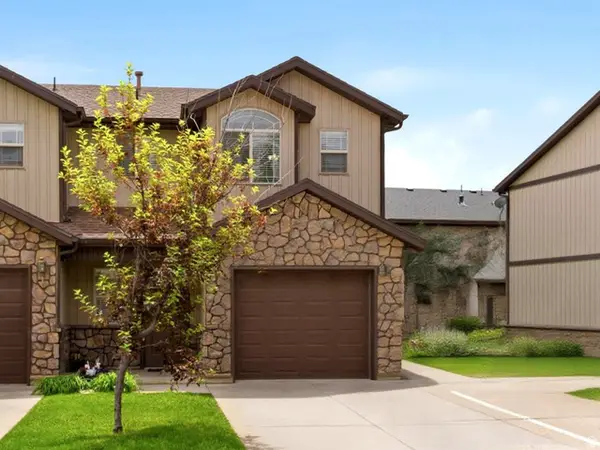 1121 W Lancelot Ln, West Haven, UT 84401