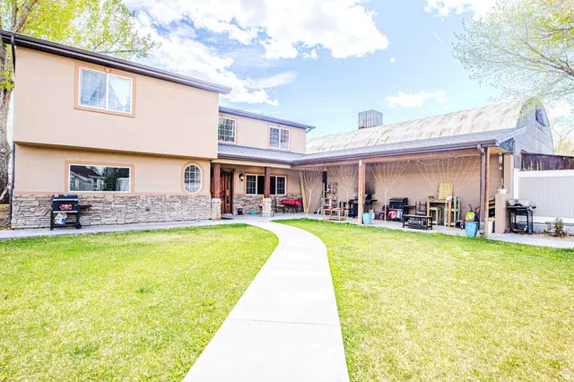 75 E Main St, Wellington, UT 84542 - #3
