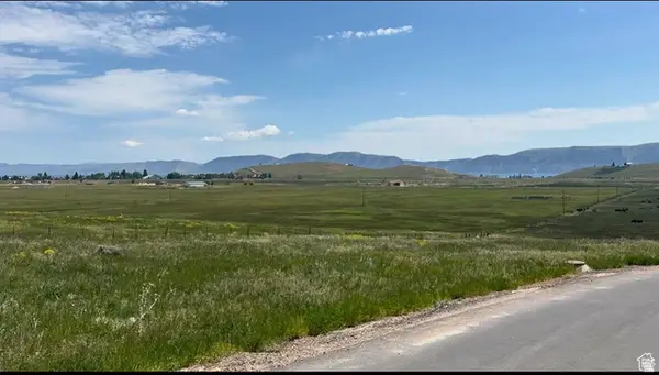 2756 S Country Club Dr #25, Garden City, UT 84028