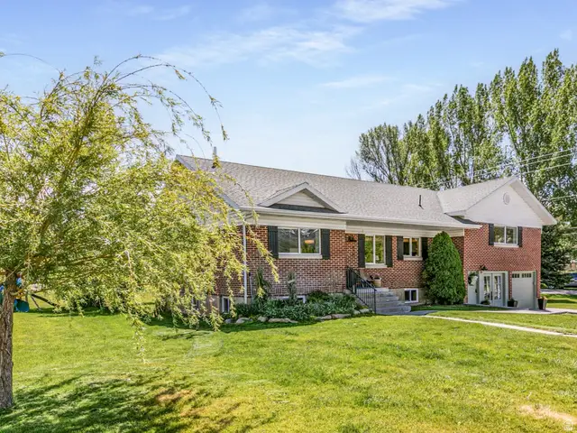 478 S 7600 E, Huntsville, UT 84317 - #1