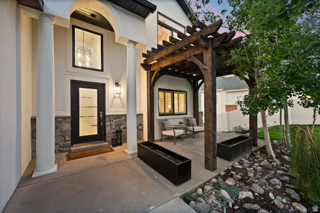 143 N Valley View Dr, North Salt Lake, UT 84054 - #2