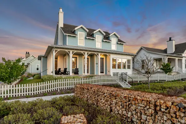 10917 S Lake Island Dr W, South Jordan, UT 84009