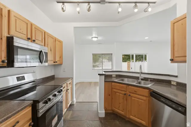 8454 S Ivy Springs Ln, West Jordan, UT 84081 - #1