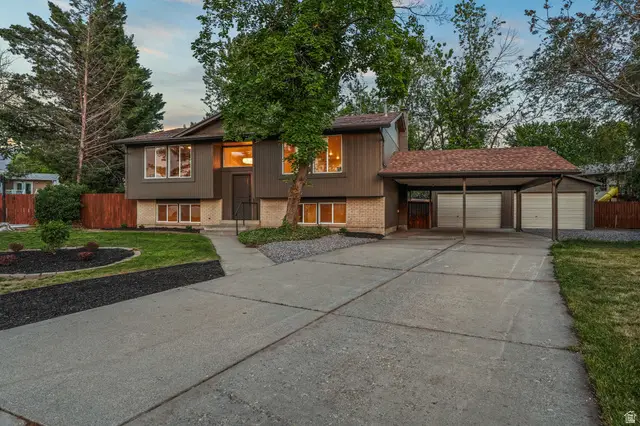 9161 S Lazon Cir, Sandy, UT 84094 - #1