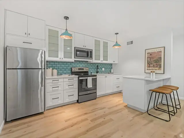 73 N F St E #10, Salt Lake City, UT 84103 - #3