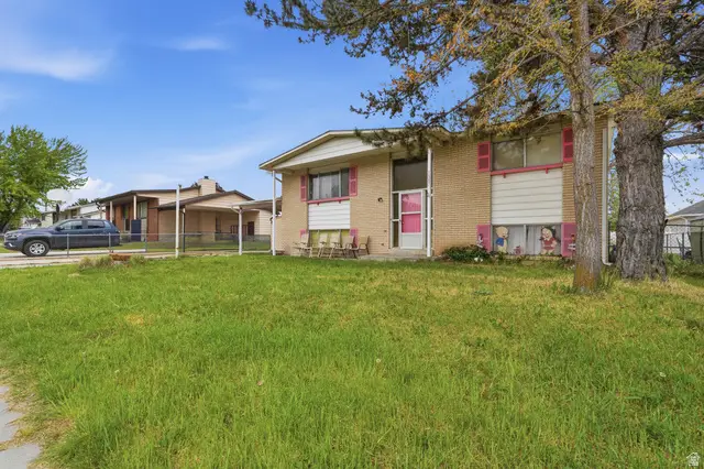 1387 W 2600 N, Clinton, UT 84015 - #3