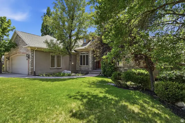 4188 S Lynn Ln, Holladay, UT 84124 - #3