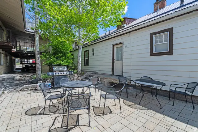 235 S 1st E, Rexburg, ID 83440 - #3