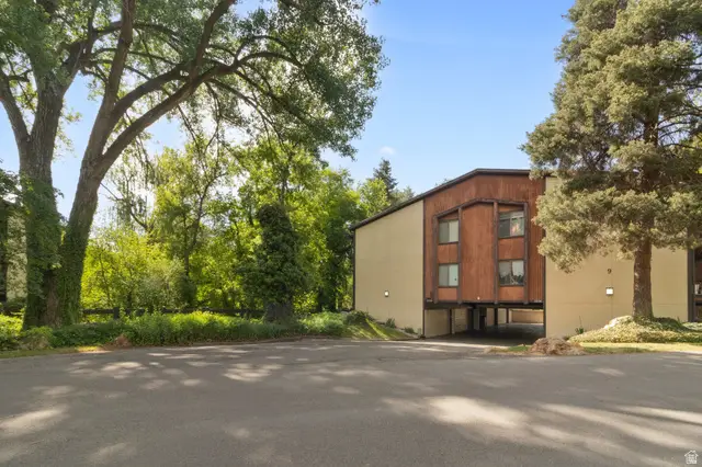 5516 S Springtree Ln #C, Salt Lake City, UT 84107 - #2