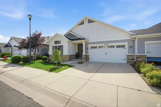 10682 S Bridlewood Ln E, Sandy, UT 84092 - #1