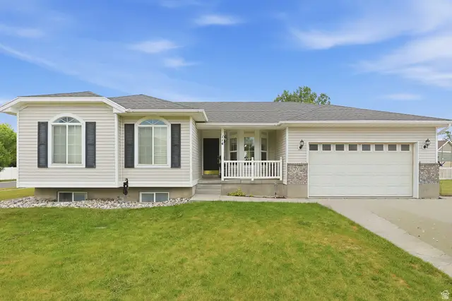 114 Spyglass Dr, Stansbury Park, UT 84074 - #1