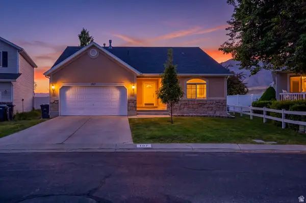 107 N Crystal Bay Dr W, Stansbury Park, UT 84074