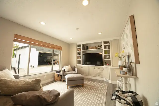 132 W Washington Ave S, Murray, UT 84107 - #3