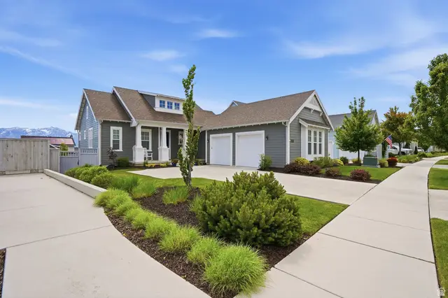 10693 S Beach Comber Way W, South Jordan, UT 84009 - #2