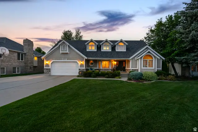 2114 W Surrey Cir, Taylorsville, UT 84129 - #3