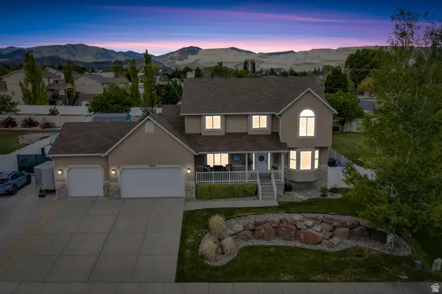 13576 S Rose Hill Dr, Riverton, UT 84096 - #1