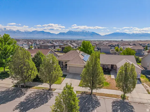 7092 N Cherokee St, Eagle Mountain, UT 84005 - #1