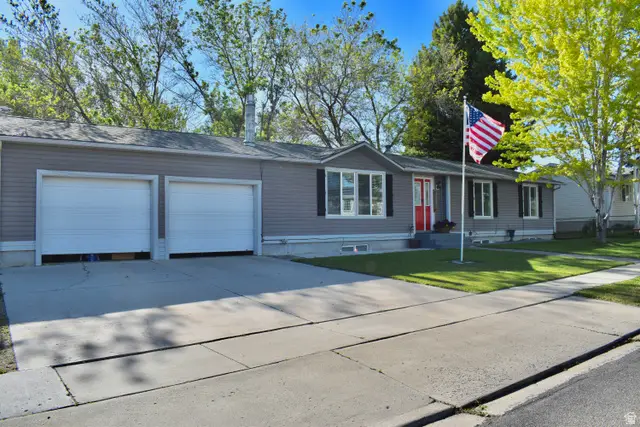 395 N Cedar View St E, Orangeville, UT 84537 - #3
