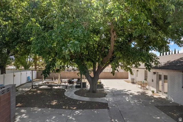3138 Crestview Dr, Santa Clara, UT 84765 - #3