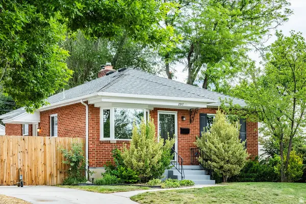 2917 S Mcclelland St, Salt Lake City, UT 84106