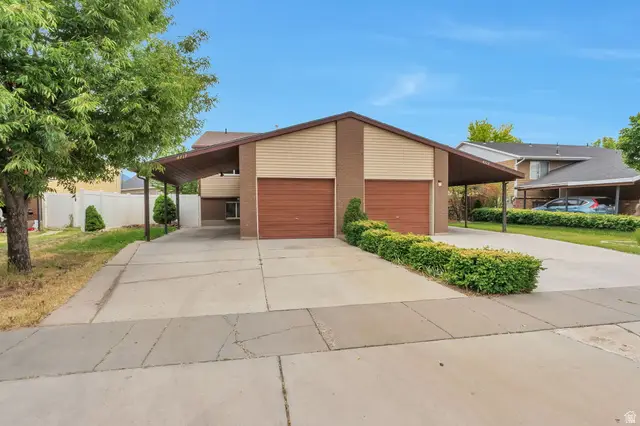 4717 S Cathay Cir W, Taylorsville, UT 84123 - #1