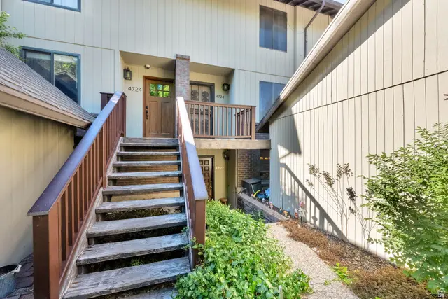 4720 S Woodduck Ln E, Millcreek, UT 84117 - #3
