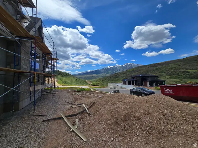 6778 N Frontier Dr, Mountain Green, UT 84050 - #2