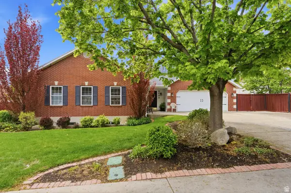 4205 W Oak N, Cedar Hills, UT 84062