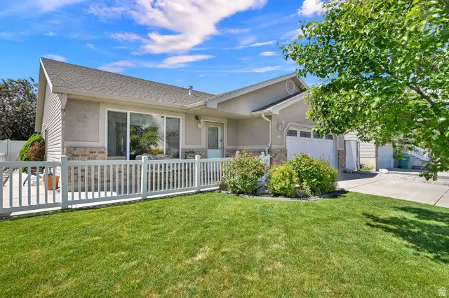 429 W 2125 N, Harrisville, UT 84414 - #3