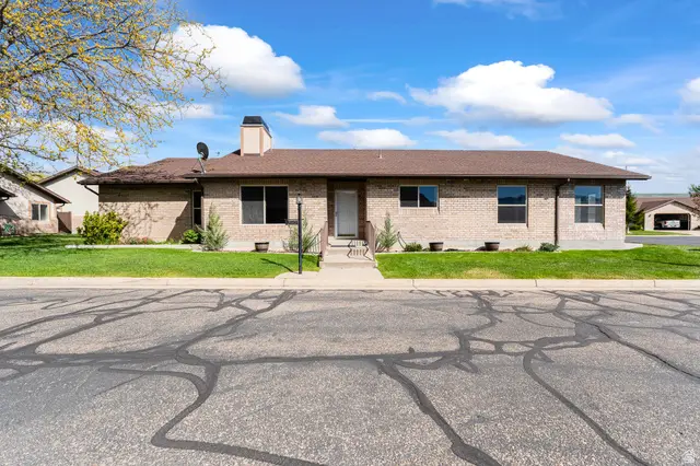 260 River Cove Dr, Morgan, UT 84050 - #2
