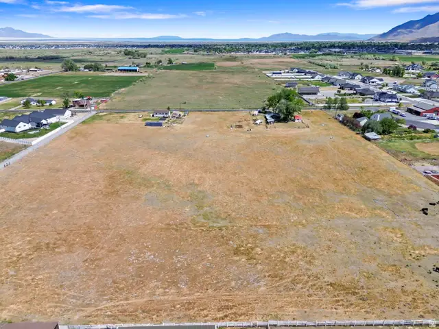 379 W Church Rd, Erda, UT 84074 - #1