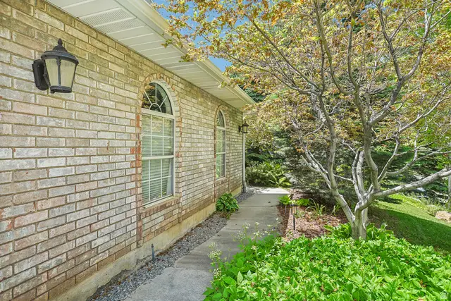 4282 N Churchill Dr, Provo, UT 84604 - #3