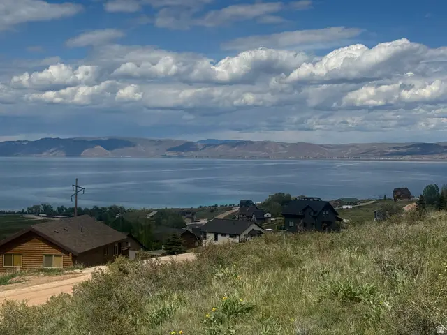 1406 N Broad Hollow Rd #T32, Garden City, UT 84028 - #2