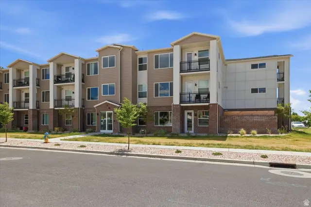 155 E 900 S #102, Ogden, UT 84404 - #3