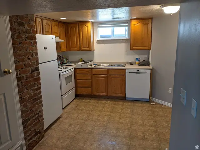 265 E 400 S, Bountiful, UT 84010 - #3