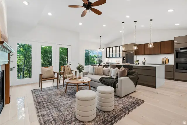 1429 E Chateau Ridge Way S, Sandy, UT 84092 - #2