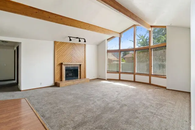 11119 S Londonderry Dr E, Sandy, UT 84092 - #3