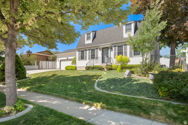 6102 S Clara Dr, Taylorsville, UT 84129 - #1