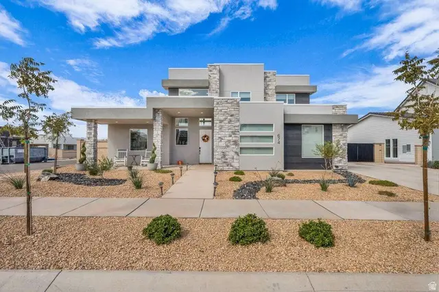 674 W Green Dr, Saint George, UT 84790 - #1