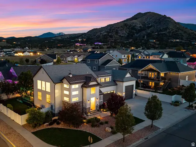 7537 W Sage Grass Ln, Herriman, UT 84096 - #2