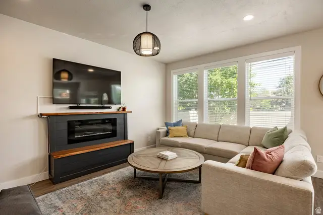 1323 E Weyburn Ln S, Holladay, UT 84117 - #2